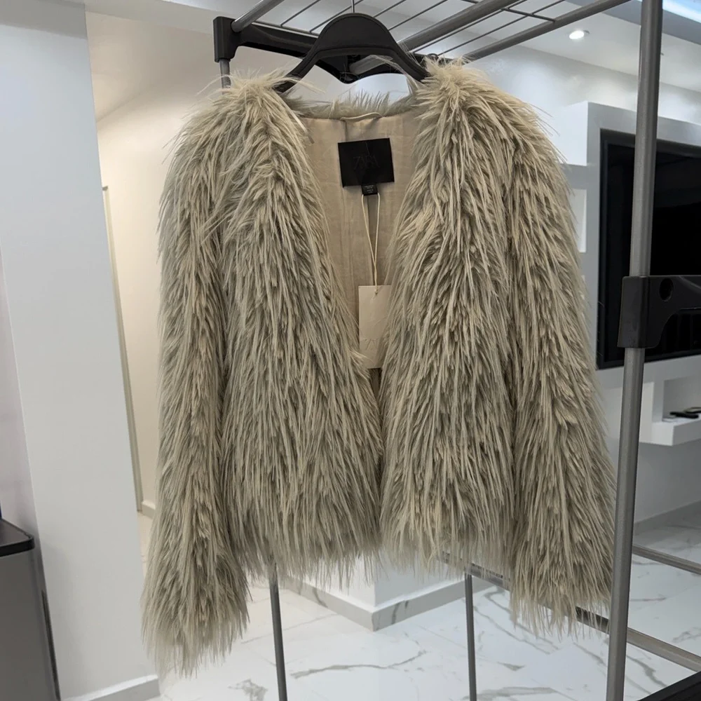 Zara faux fur coat, light grey - Picture 14 of 14